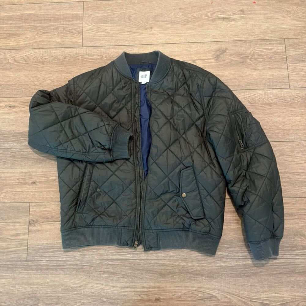 GAP Men's Large Quilted Bomber Jacket Black MA-1 Flight Utility Jacket
